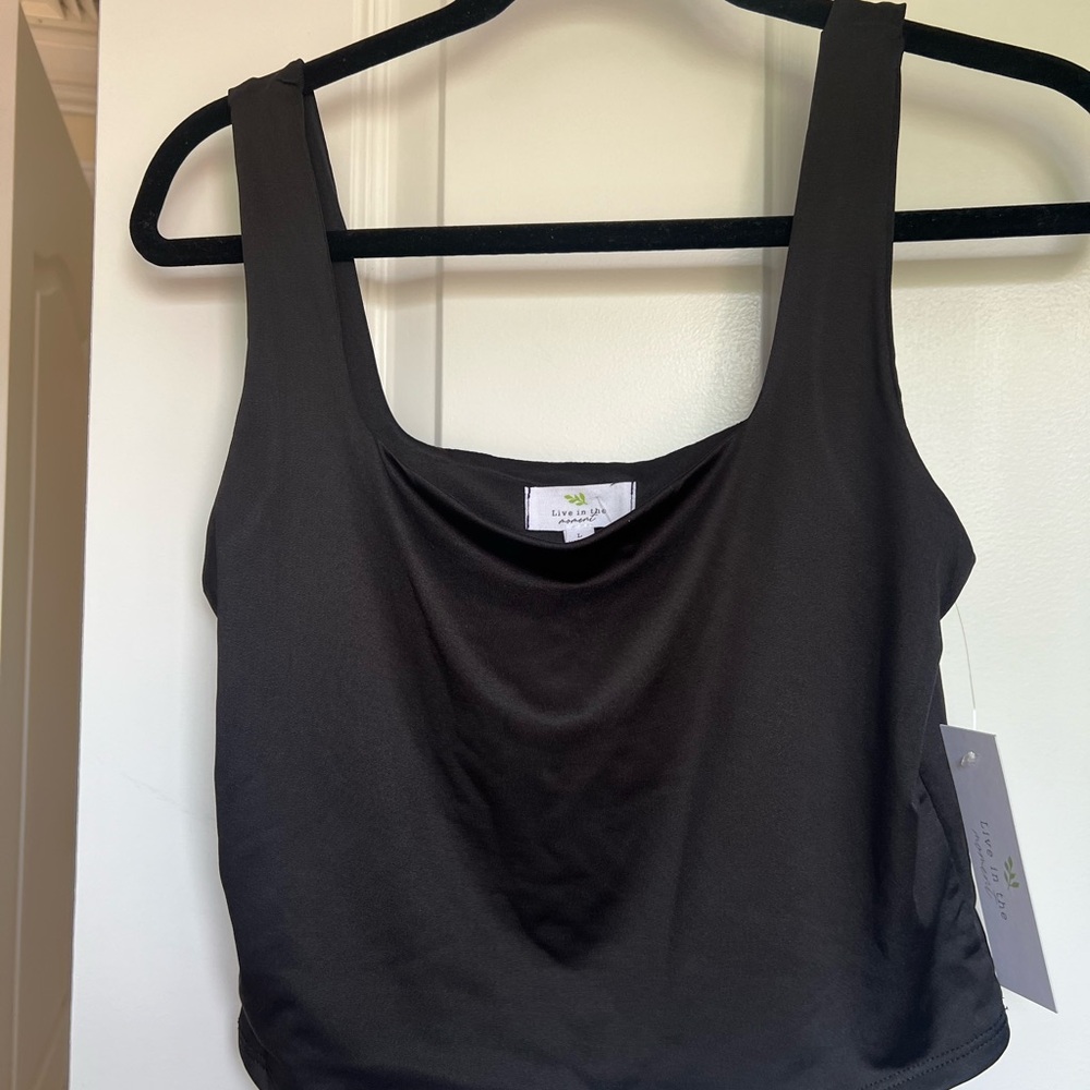 Black Sleeveless square neck Crop Top